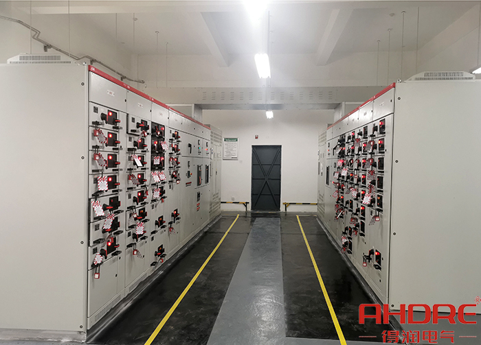 低壓配電柜現場實物圖.jpg