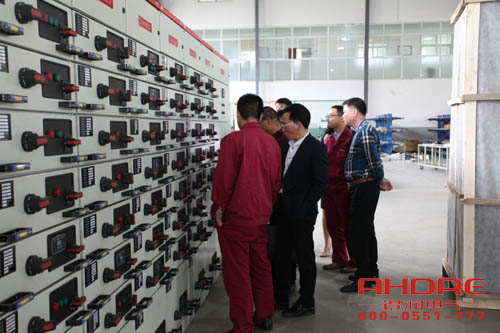 安徽得潤電氣 專業 研發 生產 調試 銷售 高低壓開關柜 配電柜 廠家 價格 電話：400-0551-777 qq：3176885416