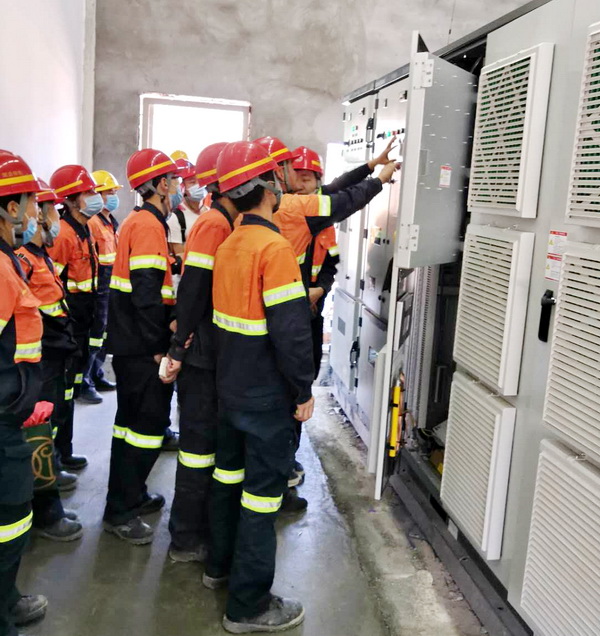 旁路柜現場指導培訓圖.jpg